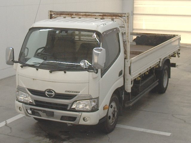 HINO DUTRO 2018