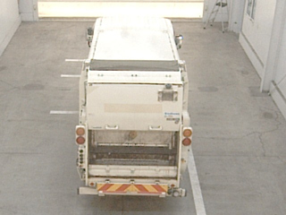 ISUZU ELF 2013