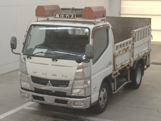 MITSUBISHI CANTER 2012