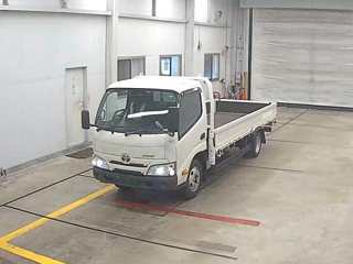 TOYOTA DYNA 2024