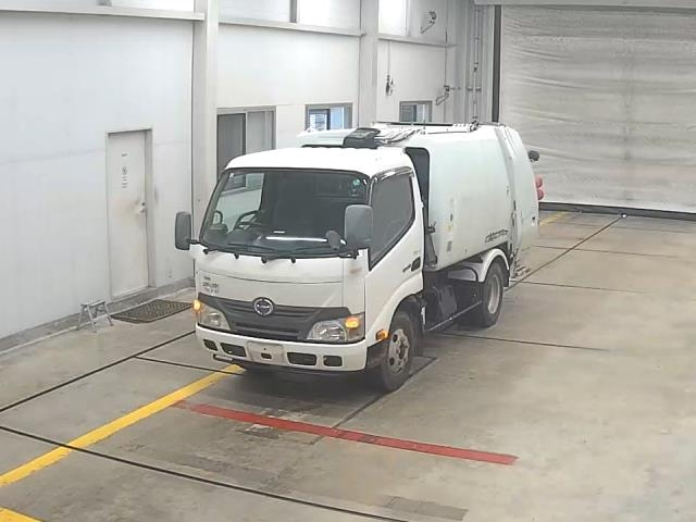 HINO DUTRO 2011
