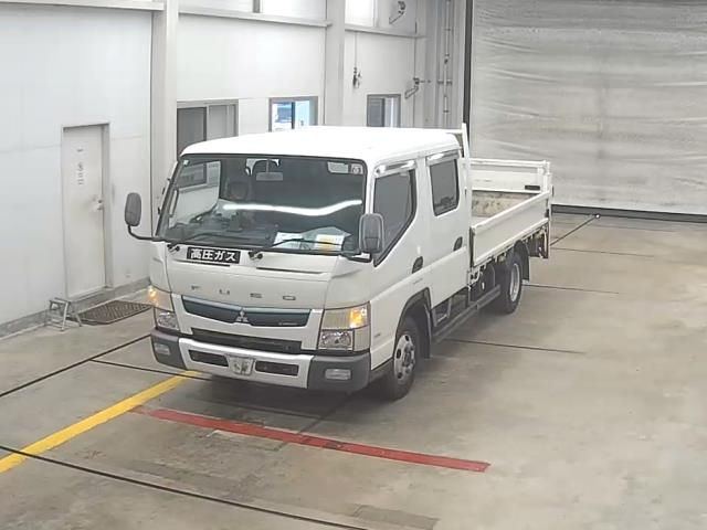 MITSUBISHI CANTER 2018