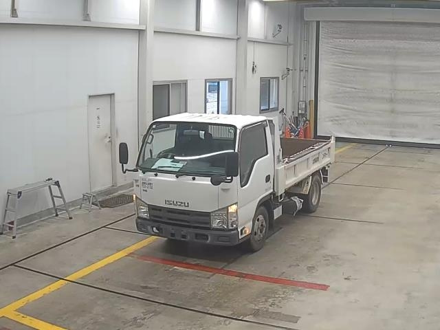ISUZU ELF 2013