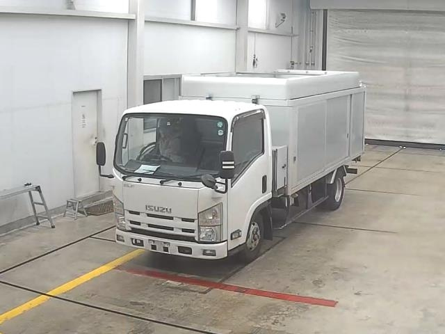 ISUZU ELF 2014