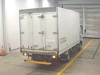 ISUZU ELF 2020