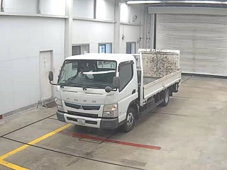 MITSUBISHI CANTER 2018
