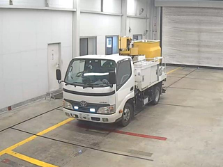TOYOTA DYNA 2011