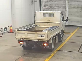 Заказать HINO DUTRO