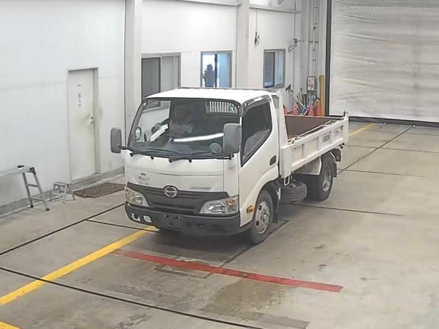 HINO DUTRO 2013