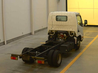 HINO DUTRO 2015