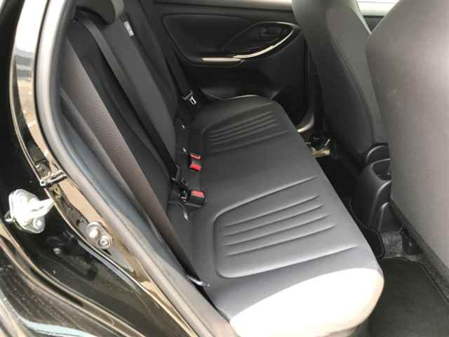 TOYOTA YARIS 2024