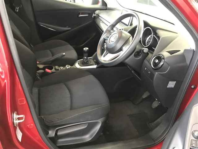 MAZDA DEMIO 2016