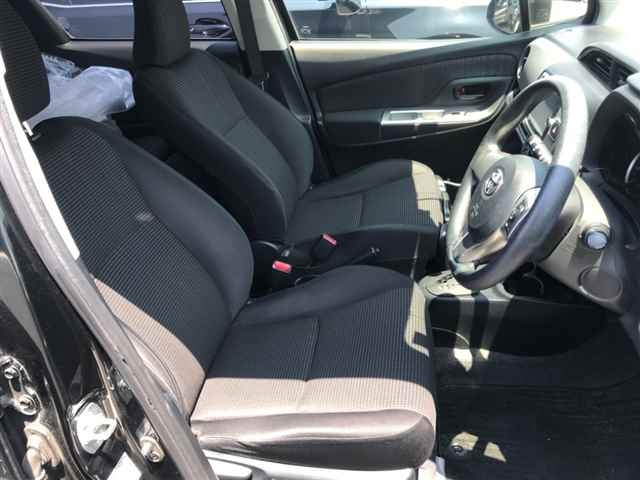 TOYOTA VITZ 2014