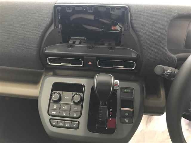 HONDA FREED 2025