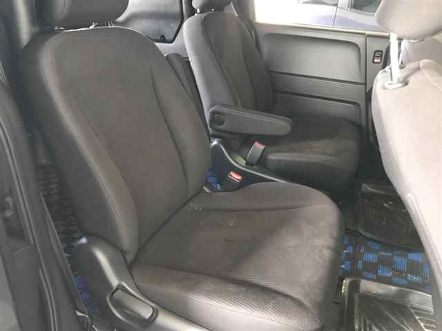 HONDA FREED 2011