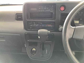 DAIHATSU HIJET VAN 2010