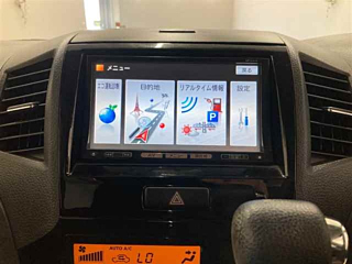 NISSAN ROOX 2011