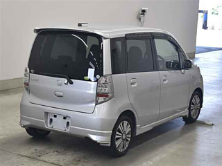 HONDA LIFE 2010