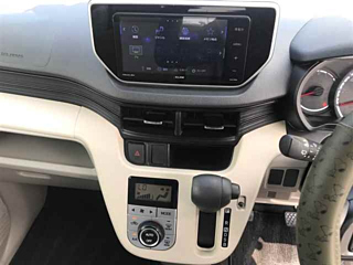 DAIHATSU MOVE 2015
