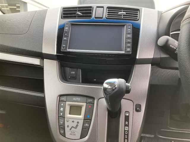 DAIHATSU MOVE 2014