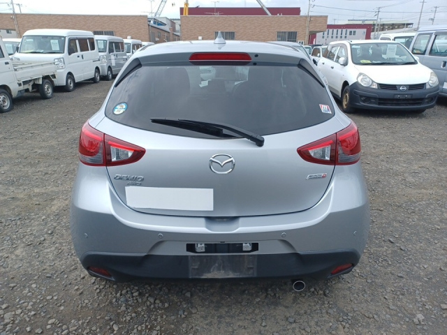 MAZDA DEMIO 2019