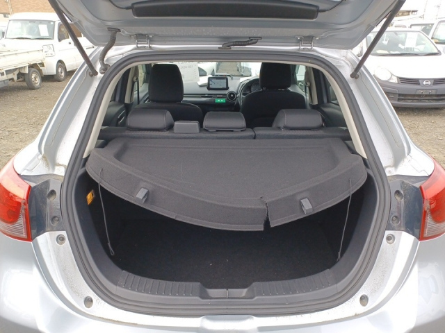 MAZDA DEMIO 2019