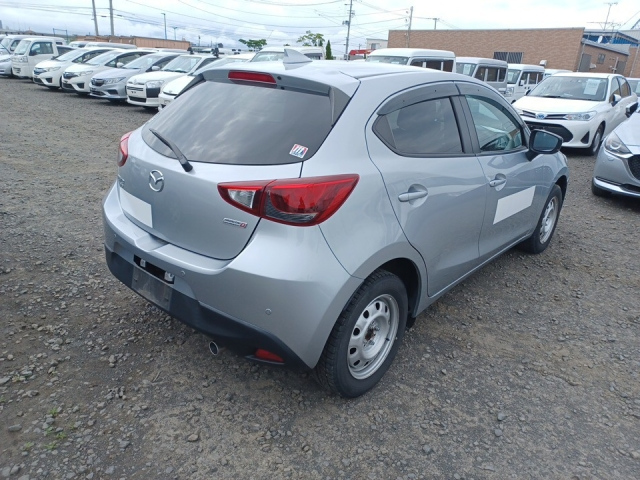 MAZDA DEMIO 2019