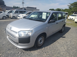 TOYOTA SUCCEED 2017