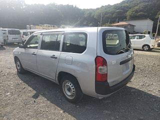 TOYOTA SUCCEED 2017