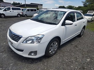 TOYOTA PREMIO 2014