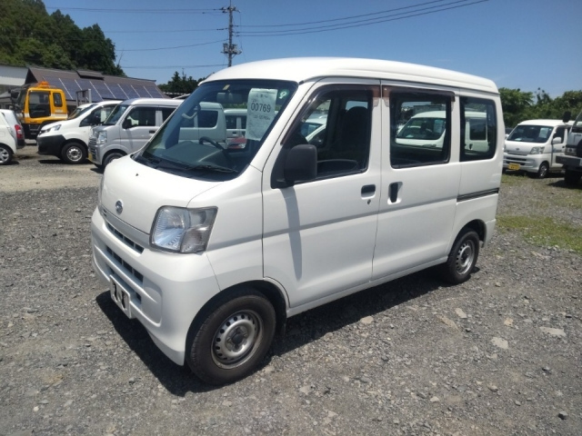 DAIHATSU HIJET VAN 2015