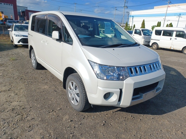 MITSUBISHI DELICA D5 2018