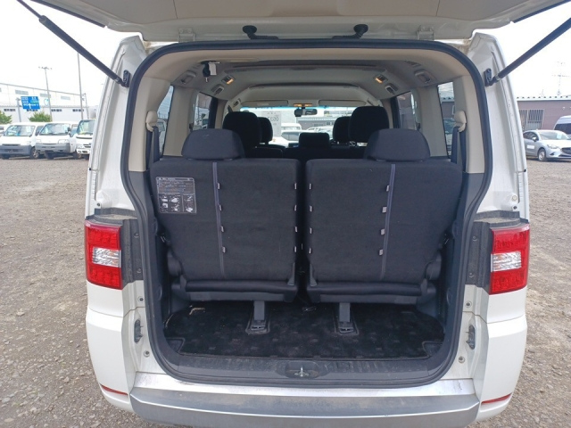 MITSUBISHI DELICA D5 2018