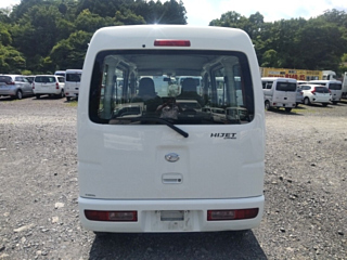 DAIHATSU HIJET VAN 2015