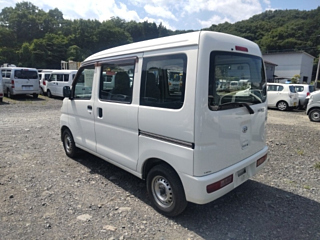 DAIHATSU HIJET VAN 2015