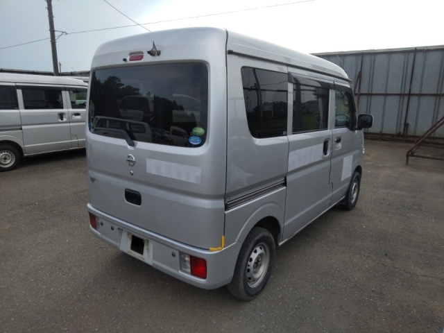 NISSAN CLIPPER VAN 2019