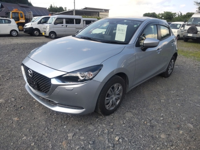 MAZDA MAZDA2 2020