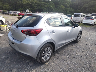 MAZDA MAZDA2 2020
