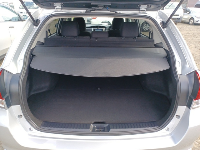 TOYOTA COROLLA FIELDER 2024