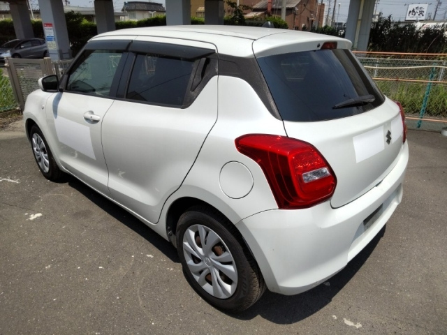 SUZUKI SWIFT 2019