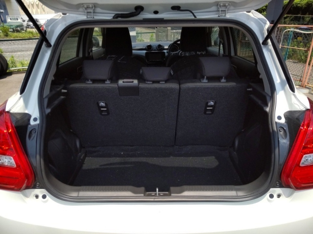 SUZUKI SWIFT 2020