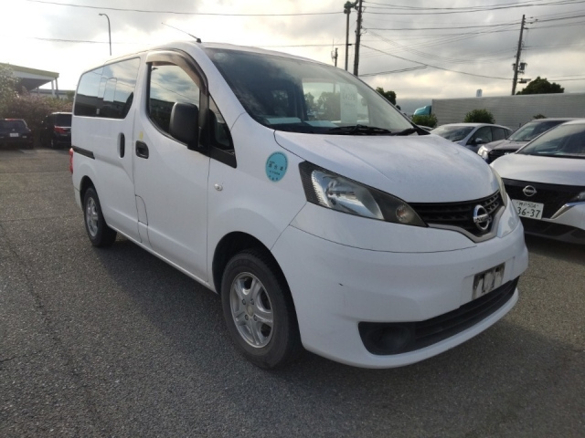 NISSAN NV200 2014