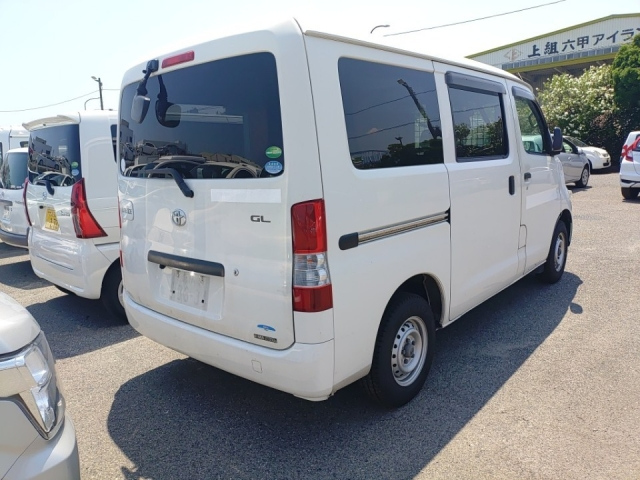 TOYOTA LITE ACE VAN 2018