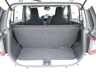 DAIHATSU MIRA E S 2020