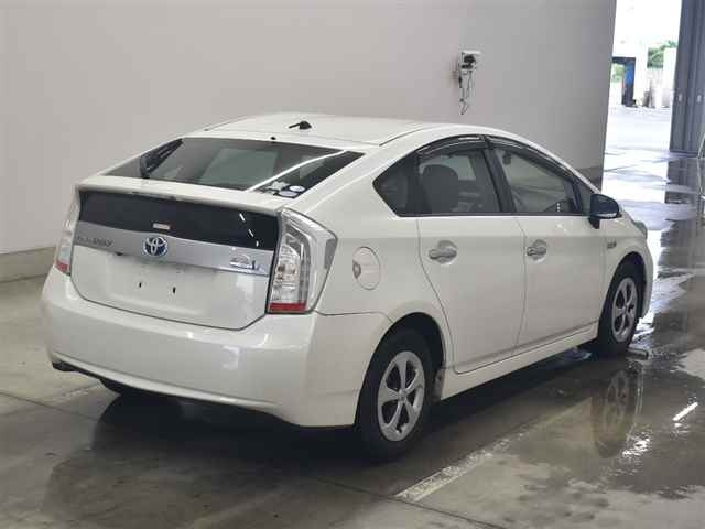 TOYOTA PRIUS PHV 2012