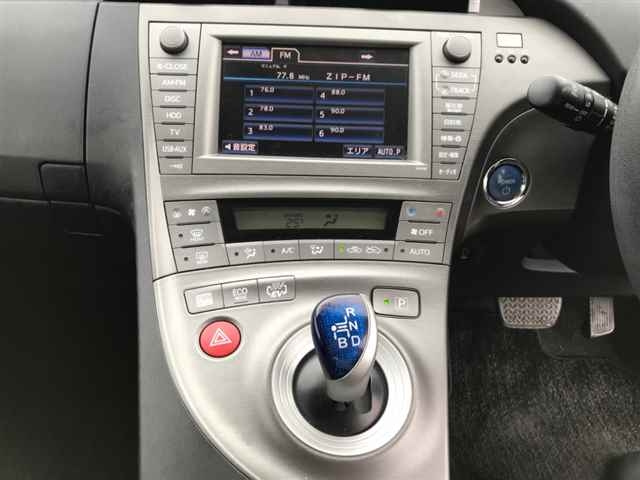 TOYOTA PRIUS PHV 2012