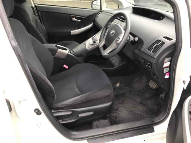 TOYOTA PRIUS PHV 2012