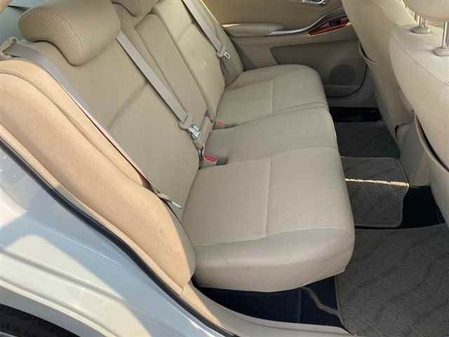 TOYOTA PREMIO 2013