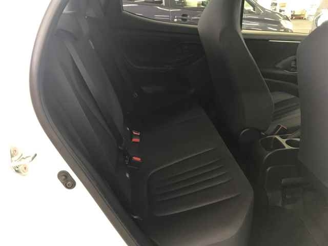 TOYOTA YARIS 2024