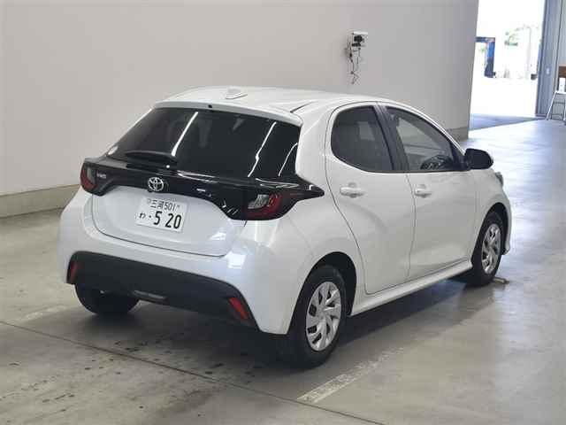 TOYOTA YARIS 2024